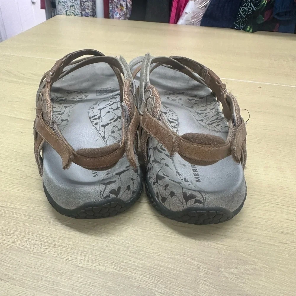Women's Merrell Agave Brown and Tan Strappy Sandals Shoes Size 9 GUC